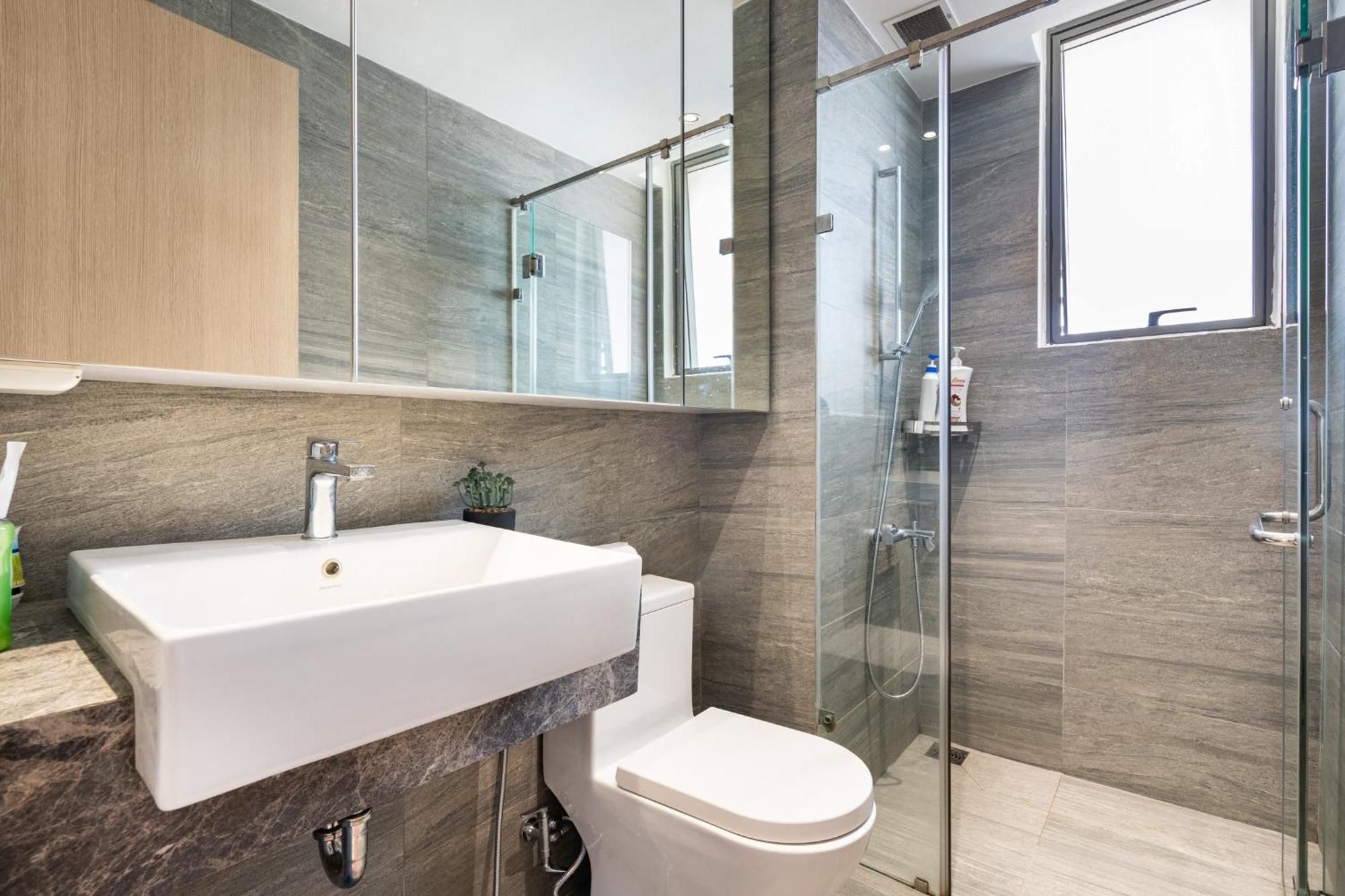 Refined Saigon - Rivergate Aparment - Free Pool, Free Internet Sim For 3 Nights, Free Pick Up For 5 Nights Apartamento