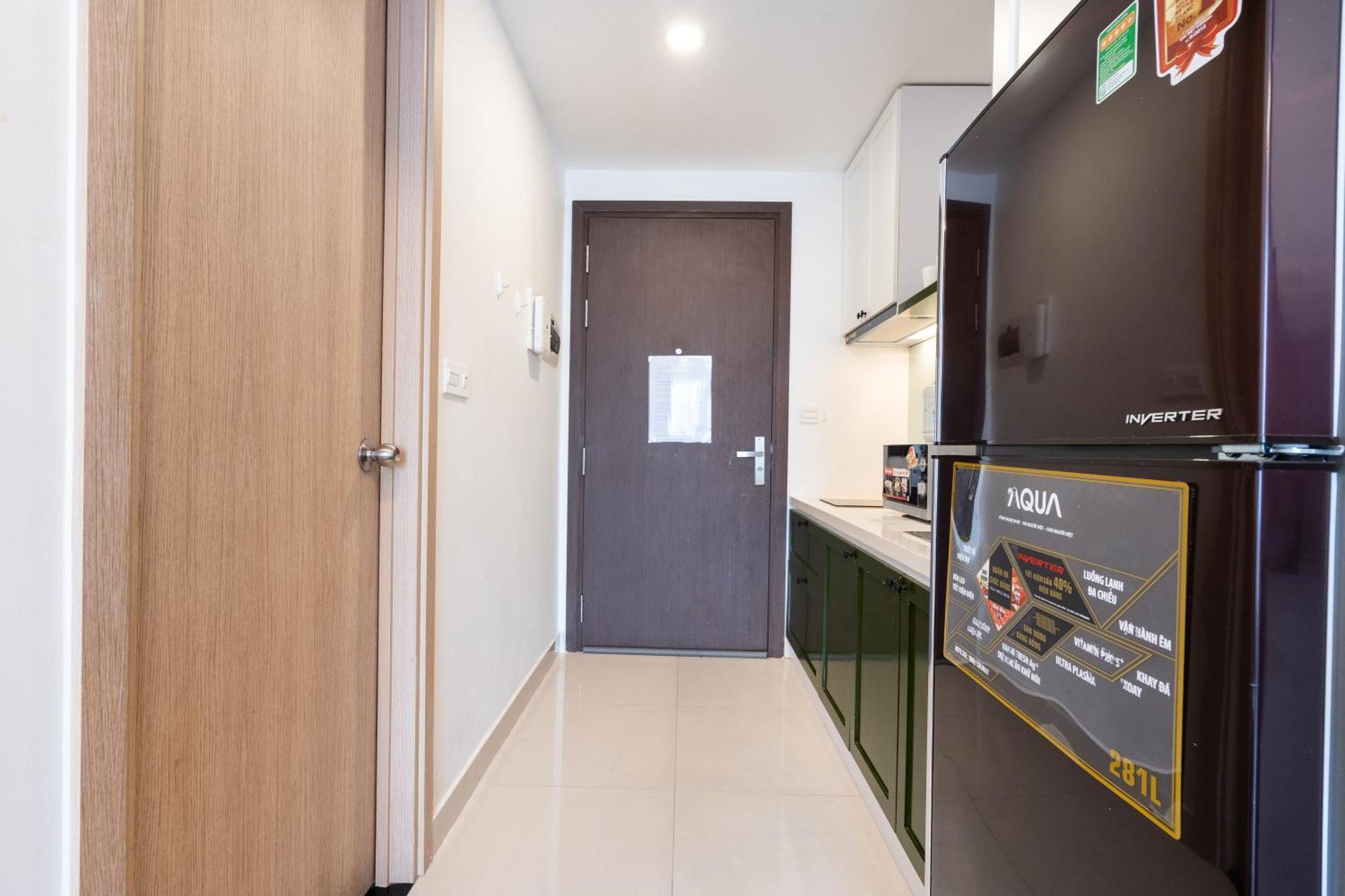 Refined Saigon - Rivergate Aparment - Free Pool, Free Internet Sim For 3 Nights, Free Pick Up For 5 Nights