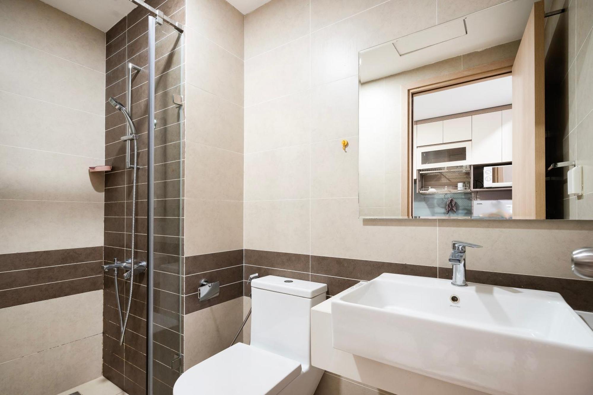 Apartamento Refined Saigon - Rivergate Aparment - Free Pool, Free Internet Sim For 3 Nights, Free Pick Up For 5 Nights